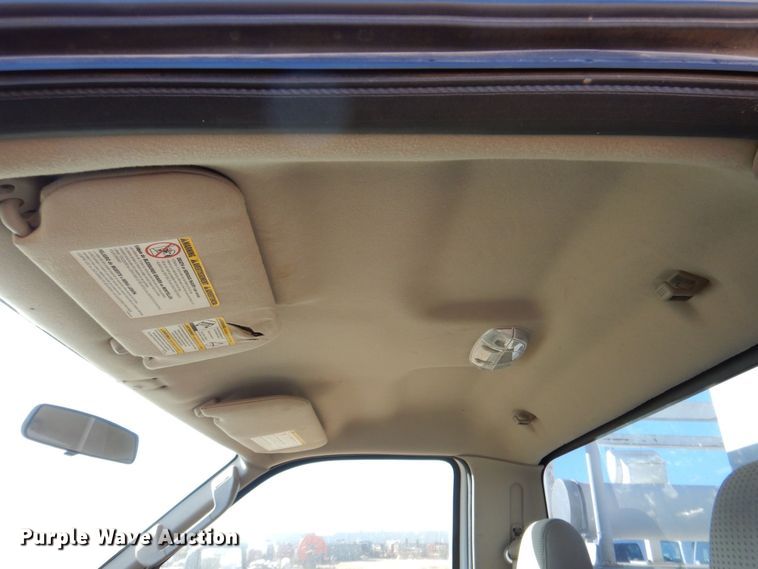 image for item DQ1891 2008 Ford F450 Super Duty XLT  bucket truck