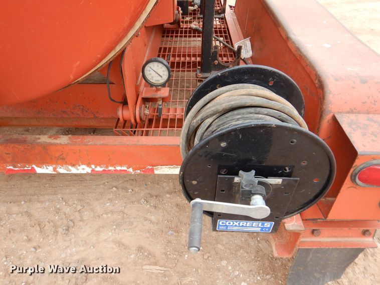 image for item DQ1893 2005 Ditch Witch FX30  vacuum excavator