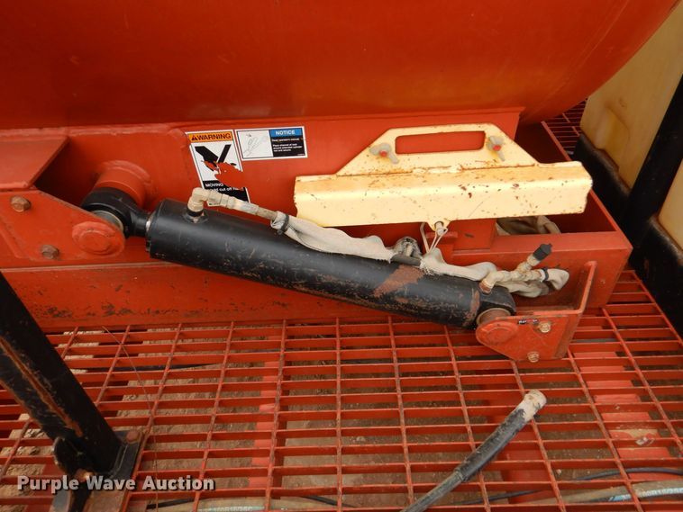 image for item DQ1893 2005 Ditch Witch FX30  vacuum excavator