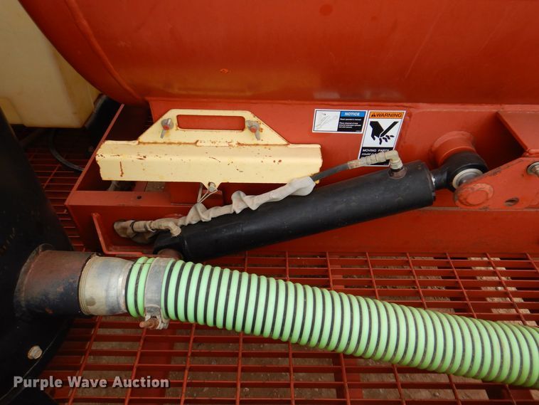 image for item DQ1893 2005 Ditch Witch FX30  vacuum excavator