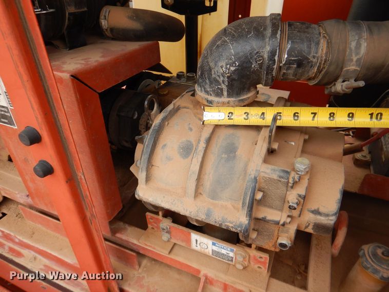 image for item DQ1893 2005 Ditch Witch FX30  vacuum excavator