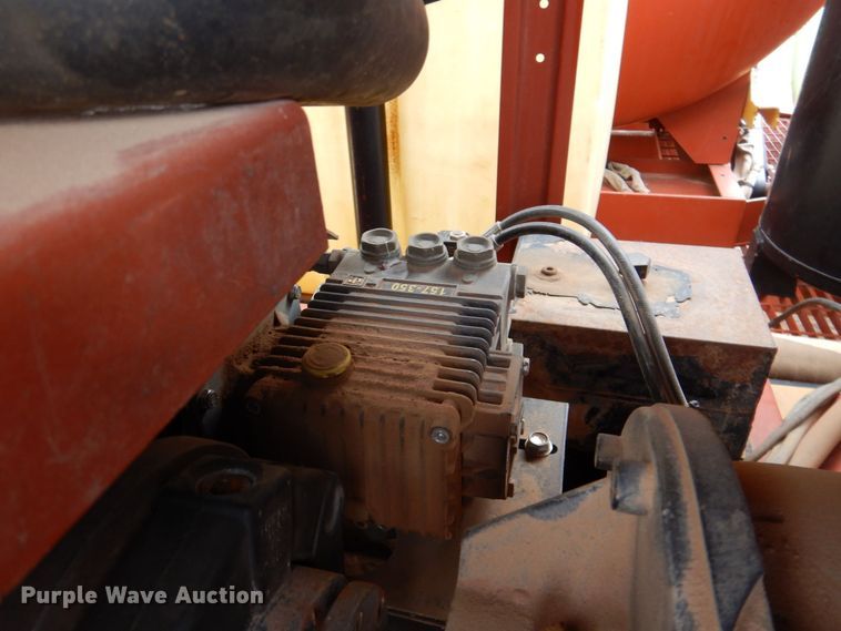 image for item DQ1893 2005 Ditch Witch FX30  vacuum excavator
