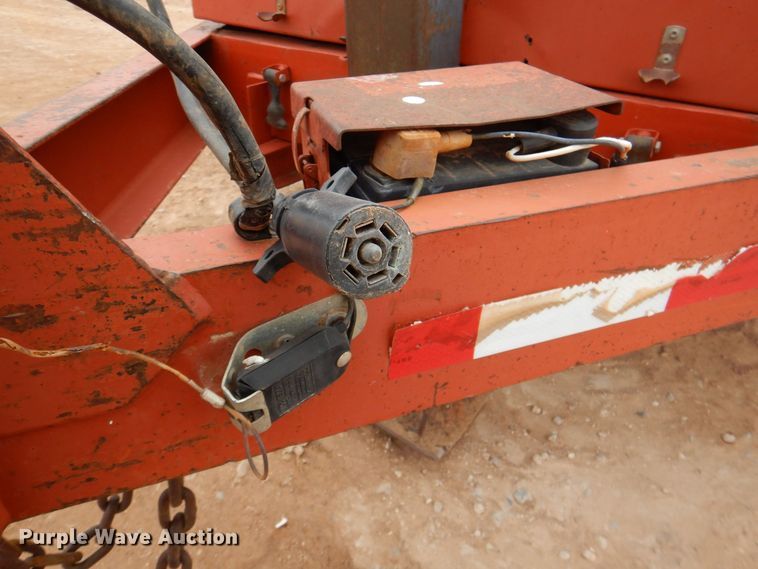 image for item DQ1893 2005 Ditch Witch FX30  vacuum excavator