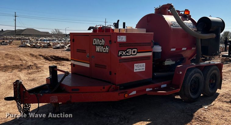 image for item DQ1894 2010 Ditch Witch FX30  vacuum excavator