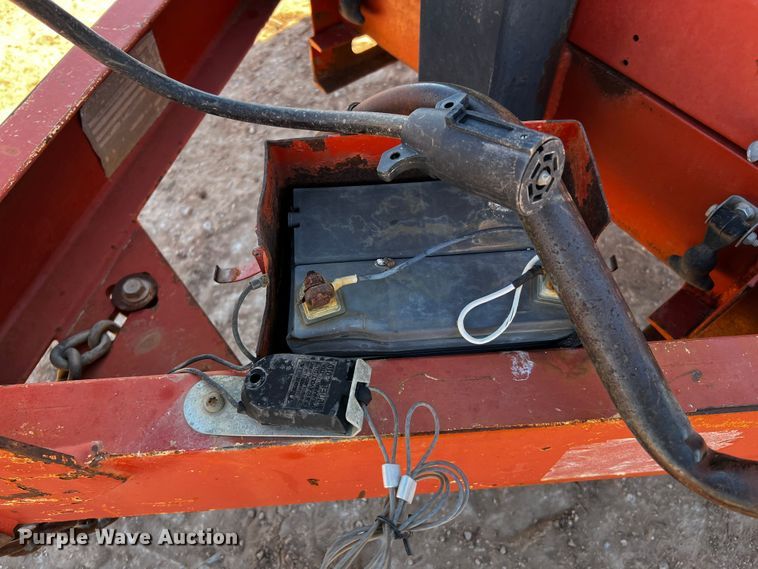 image for item DQ1894 2010 Ditch Witch FX30  vacuum excavator