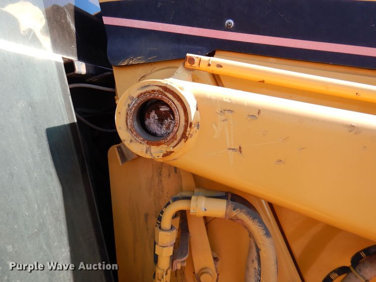 image for item DQ1895 2003 Caterpillar 420D  backhoe