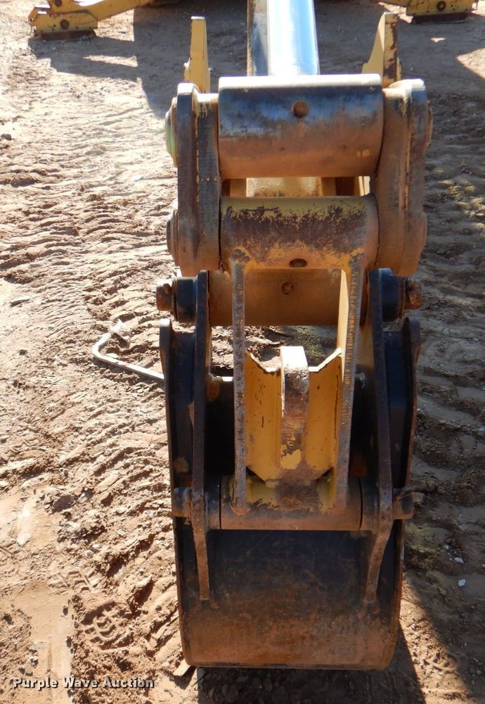 image for item DQ1895 2003 Caterpillar 420D  backhoe