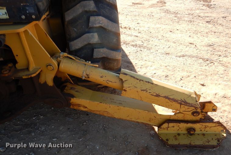 image for item DQ1895 2003 Caterpillar 420D  backhoe