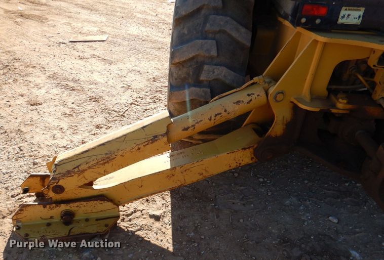 image for item DQ1895 2003 Caterpillar 420D  backhoe