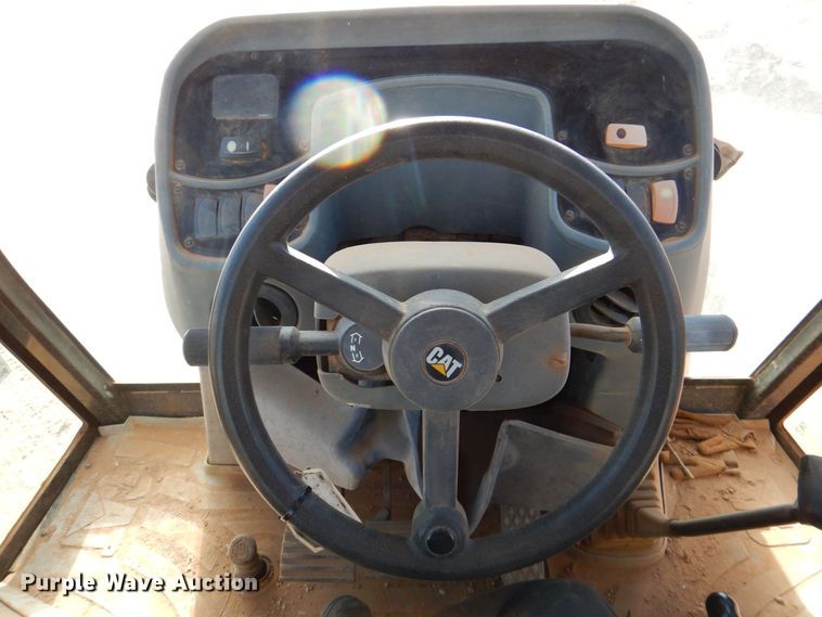 image for item DQ1895 2003 Caterpillar 420D  backhoe