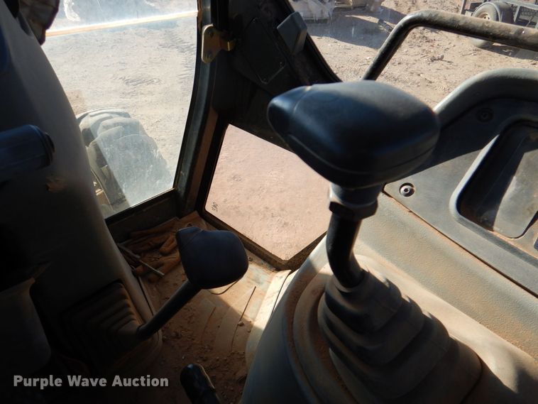 image for item DQ1895 2003 Caterpillar 420D  backhoe