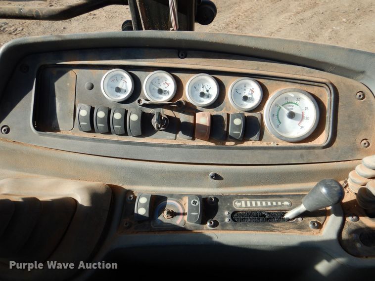 image for item DQ1895 2003 Caterpillar 420D  backhoe