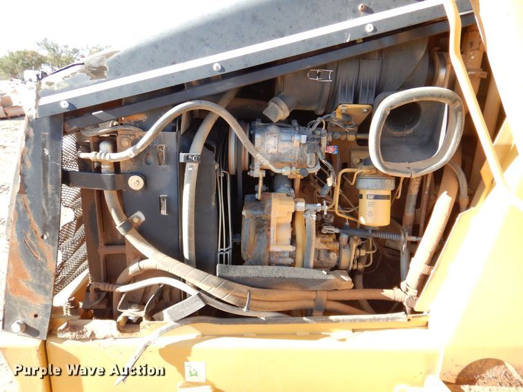 image for item DQ1895 2003 Caterpillar 420D  backhoe