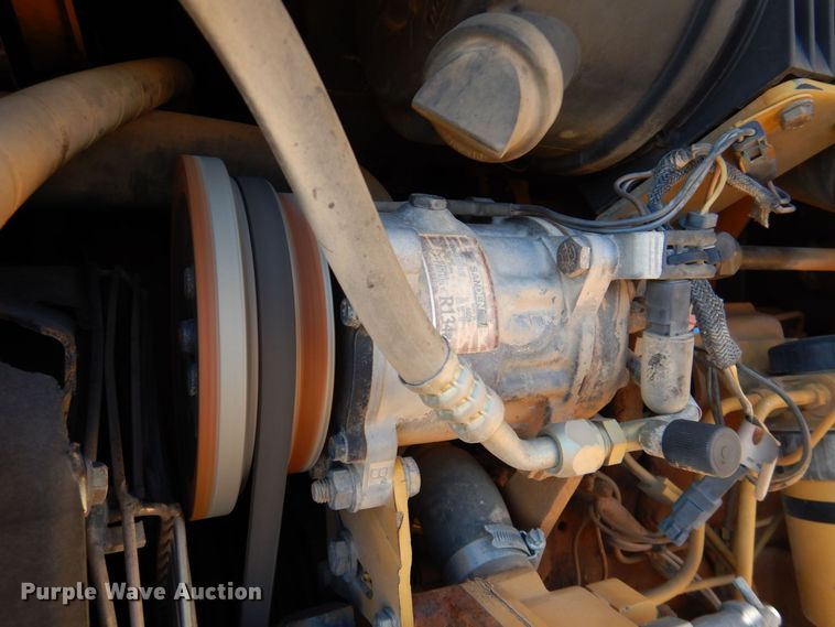 image for item DQ1895 2003 Caterpillar 420D  backhoe