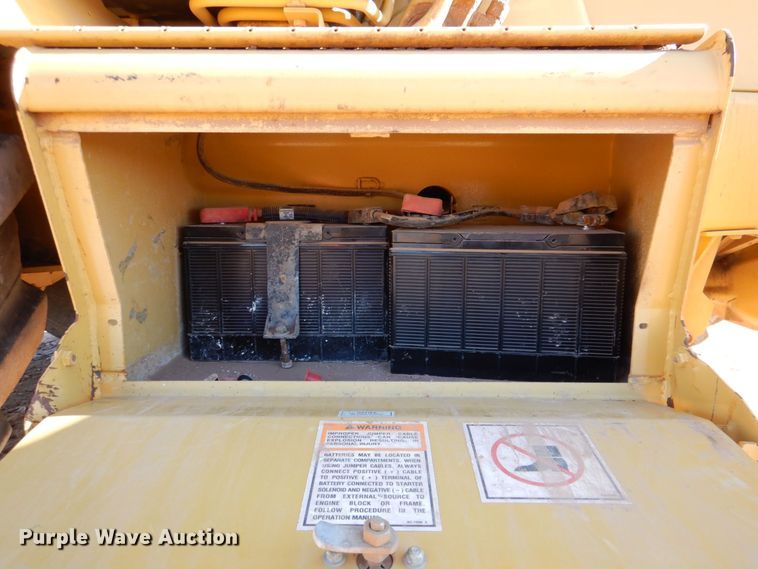 image for item DQ1895 2003 Caterpillar 420D  backhoe