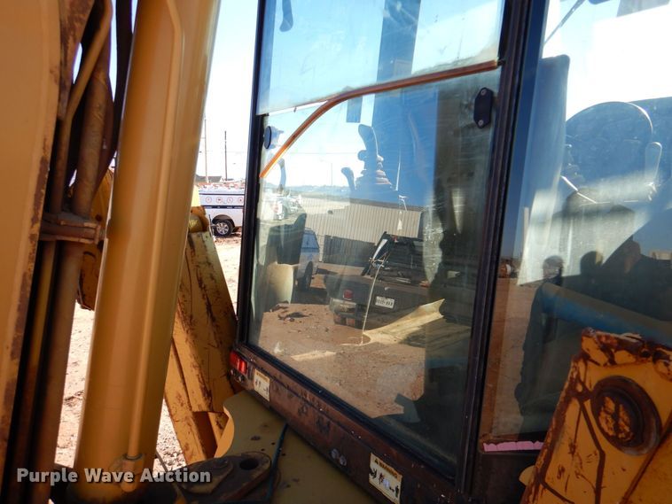 image for item DQ1895 2003 Caterpillar 420D  backhoe