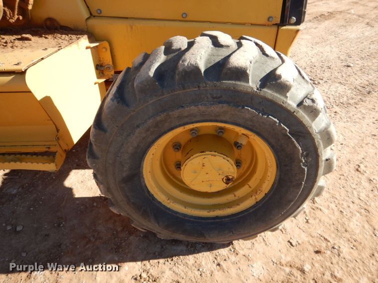 image for item DQ1895 2003 Caterpillar 420D  backhoe