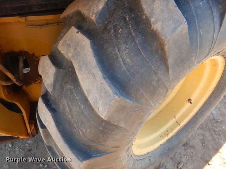 image for item DQ1895 2003 Caterpillar 420D  backhoe