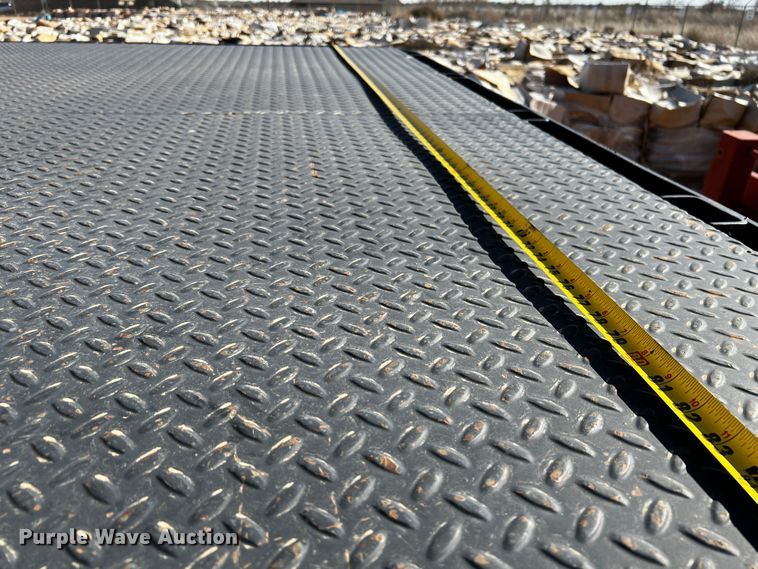 image for item DQ1896 2010 Ditch Witch JT3020 Mach 1  directional boring unit with truck and trailer