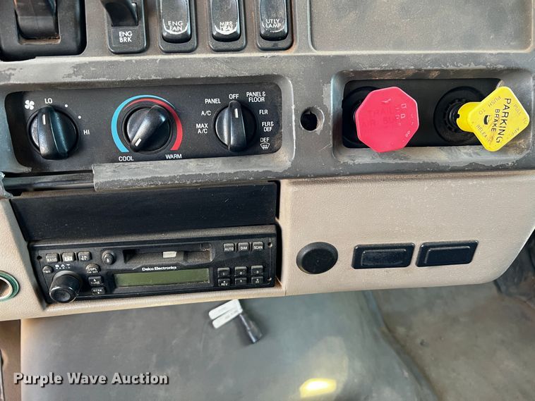 image for item DQ1896 2010 Ditch Witch JT3020 Mach 1  directional boring unit with truck and trailer