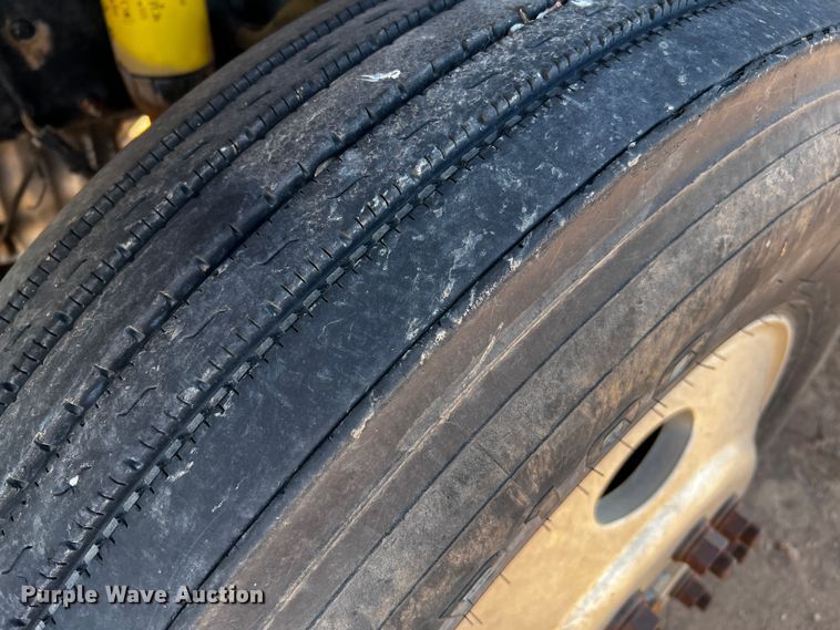 image for item DQ1896 2010 Ditch Witch JT3020 Mach 1  directional boring unit with truck and trailer