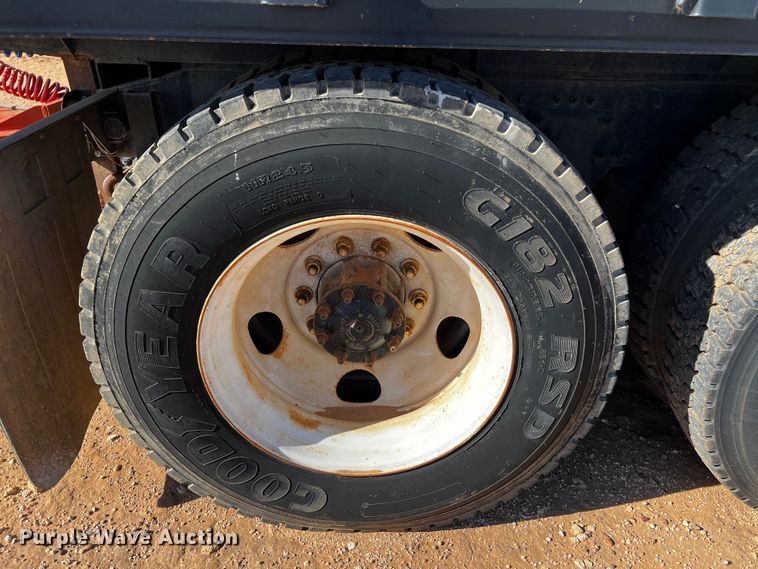 image for item DQ1896 2010 Ditch Witch JT3020 Mach 1  directional boring unit with truck and trailer