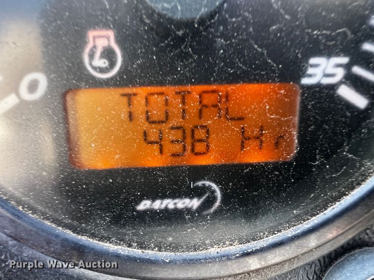 image for item DQ1896 2010 Ditch Witch JT3020 Mach 1  directional boring unit with truck and trailer