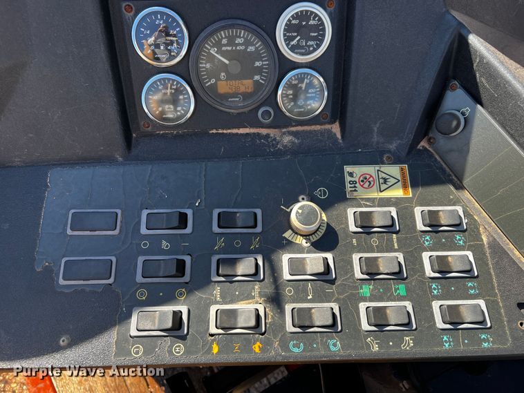 image for item DQ1896 2010 Ditch Witch JT3020 Mach 1  directional boring unit with truck and trailer