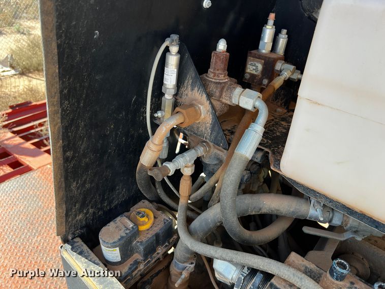 image for item DQ1896 2010 Ditch Witch JT3020 Mach 1  directional boring unit with truck and trailer