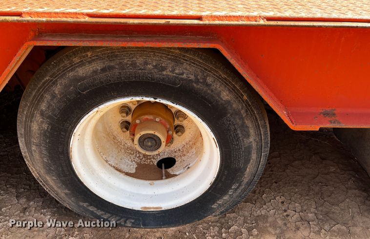 image for item DQ1896 2010 Ditch Witch JT3020 Mach 1  directional boring unit with truck and trailer