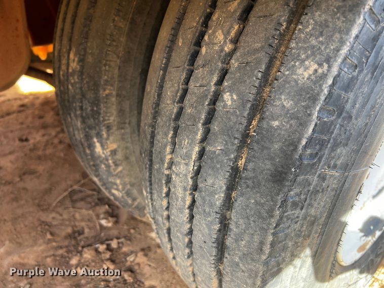 image for item DQ1896 2010 Ditch Witch JT3020 Mach 1  directional boring unit with truck and trailer