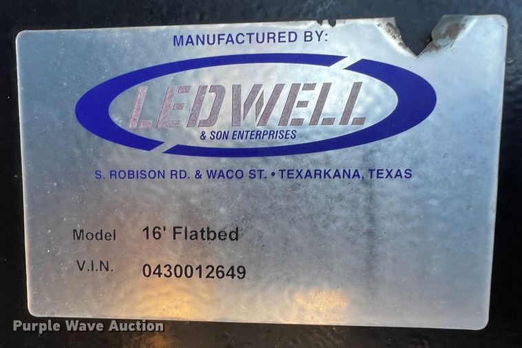 image for item DQ1896 2010 Ditch Witch JT3020 Mach 1  directional boring unit with truck and trailer