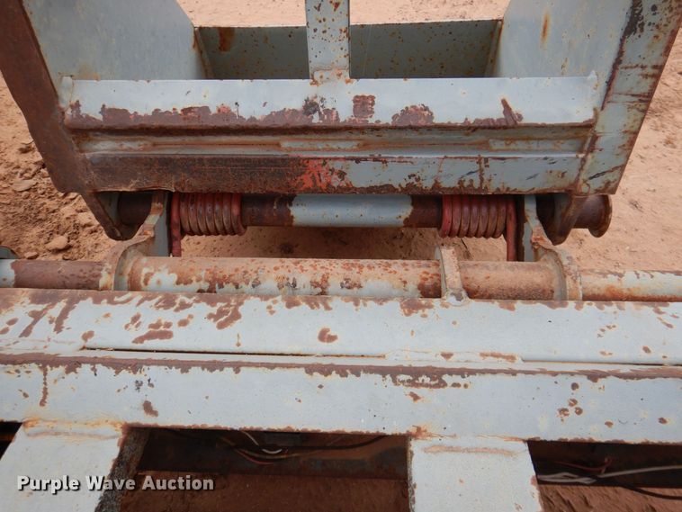 image for item DQ1899 2018 Interstate 20DT  equipment trailer