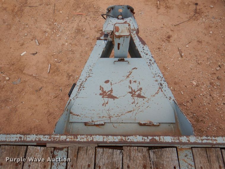 image for item DQ1899 2018 Interstate 20DT  equipment trailer