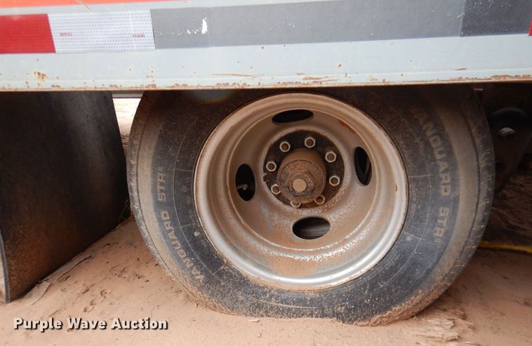 image for item DQ1899 2018 Interstate 20DT  equipment trailer