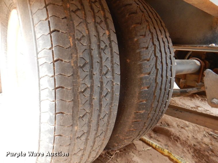 image for item DQ1899 2018 Interstate 20DT  equipment trailer