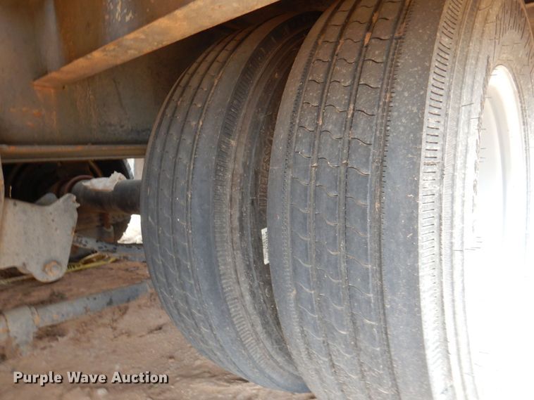 image for item DQ1899 2018 Interstate 20DT  equipment trailer