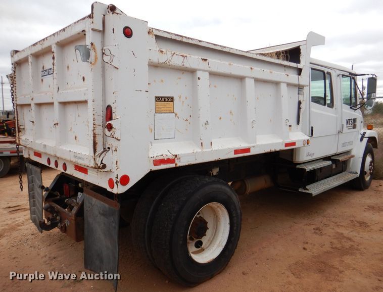 image for item DQ1901 2001 Freightliner FL70  Crew Cab dump truck