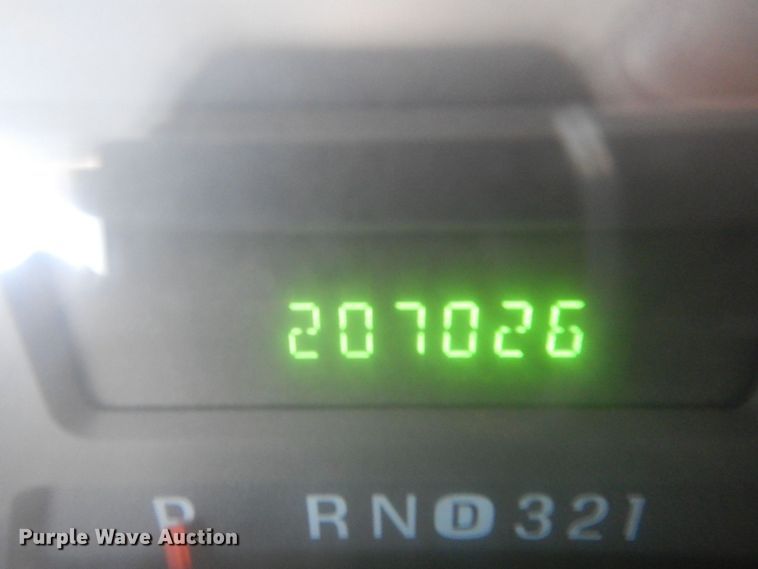 image for item DQ1902 2007 Ford F450 Super Duty XLT  bucket truck