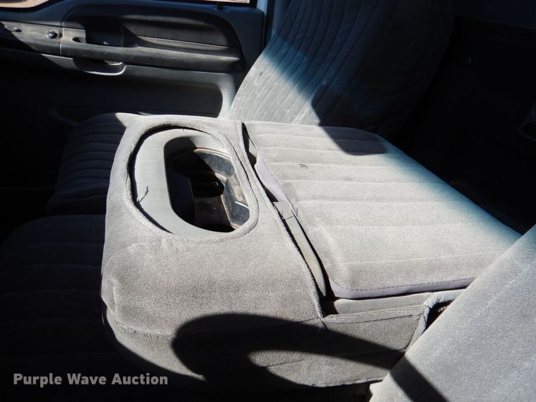 image for item DQ1902 2007 Ford F450 Super Duty XLT  bucket truck