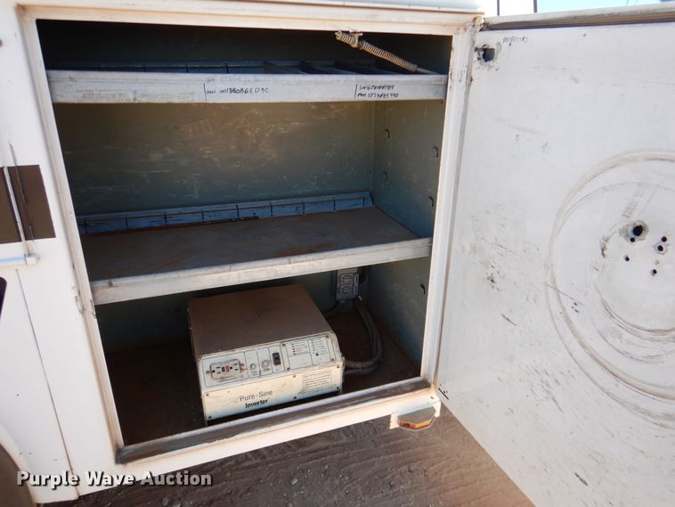 image for item DQ1902 2007 Ford F450 Super Duty XLT  bucket truck