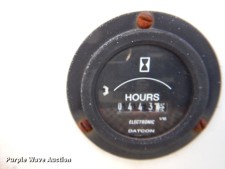 image for item DQ1902 2007 Ford F450 Super Duty XLT  bucket truck