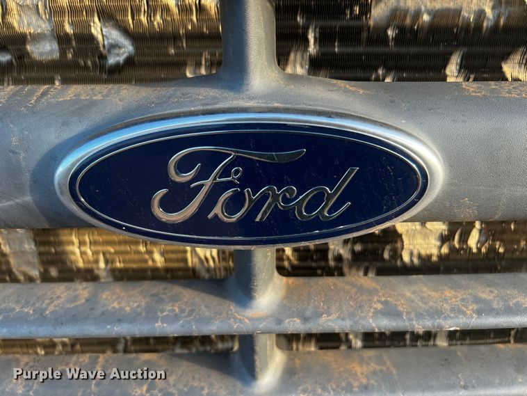 image for item DQ1903 2000 Ford F650 Super Duty  bucket truck