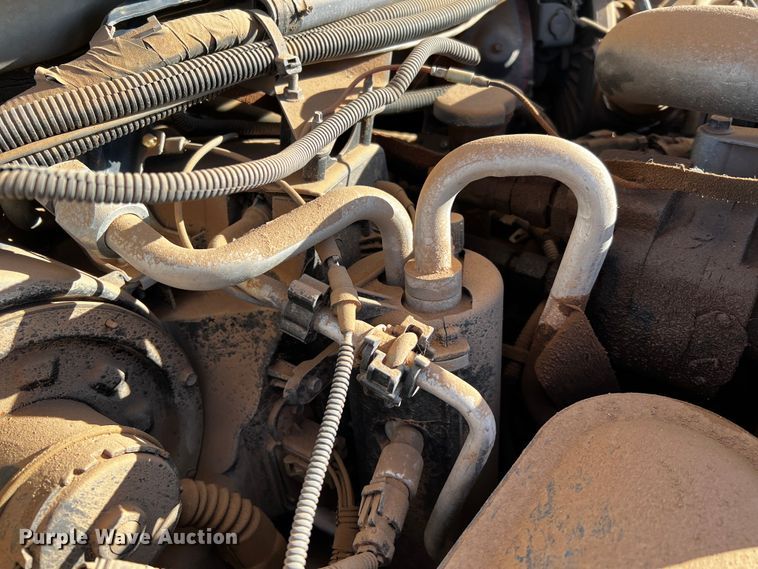 image for item DQ1905 2004 Ford F550 Super Duty  bucket truck