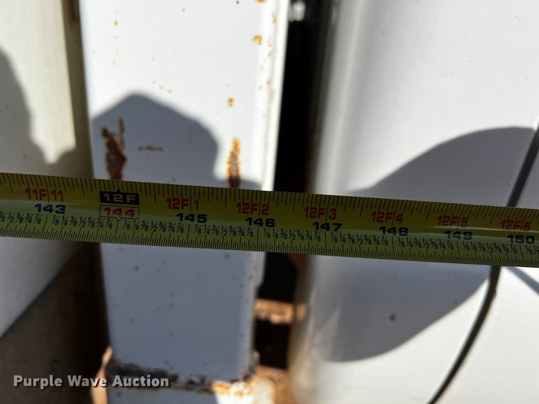 image for item DQ1907 1999 Ford F550 Super Duty  bucket truck