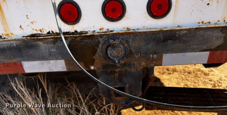 image for item DQ1908 2003 Chevrolet C4500  bucket truck