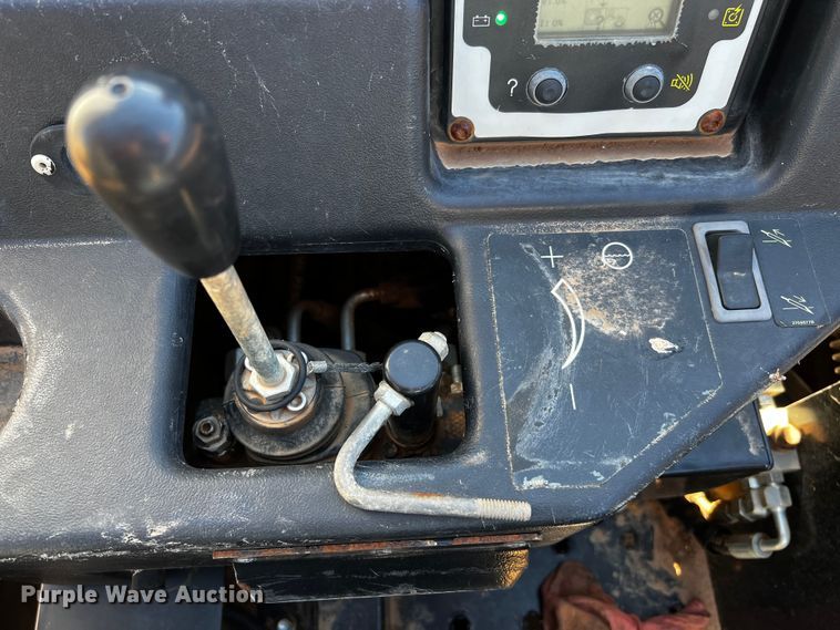 image for item DQ1909 2018 Ditch Witch JT10  directional boring unit