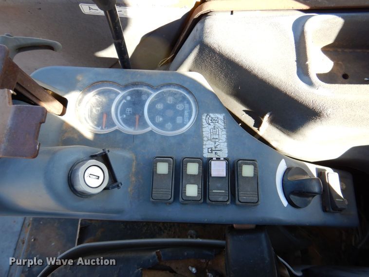 image for item DQ1910 2006 Caterpillar 303CCR  mini excavator