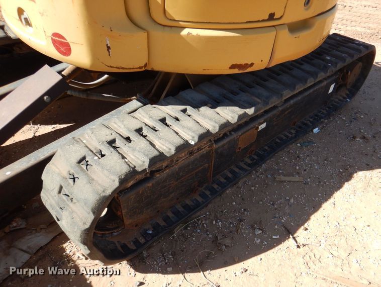 image for item DQ1910 2006 Caterpillar 303CCR  mini excavator