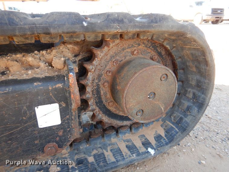 image for item DQ1910 2006 Caterpillar 303CCR  mini excavator